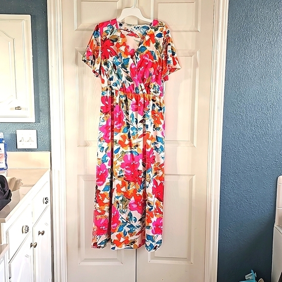 New CCTOO Colorful V Neck Short Sleeve Flowy Maxi Dress w Side Slit & Belt XL - Picture 10 of 14